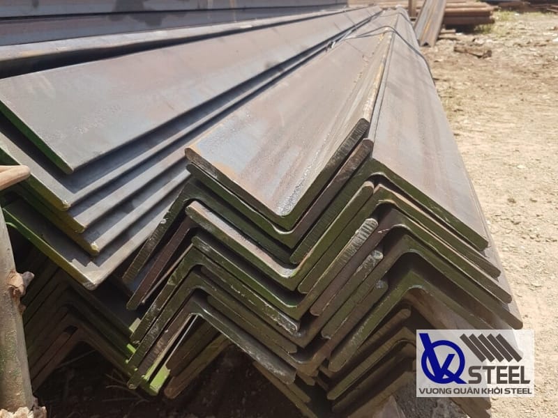 Sắt V Miền Nam đen chăc chắn, cứng cáp, chịu lực cao