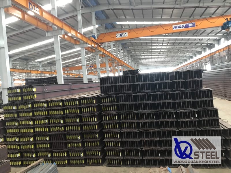 Bảo quản thép hình I198 ở nơi khô ráo, có mái che, không bị đọng nước