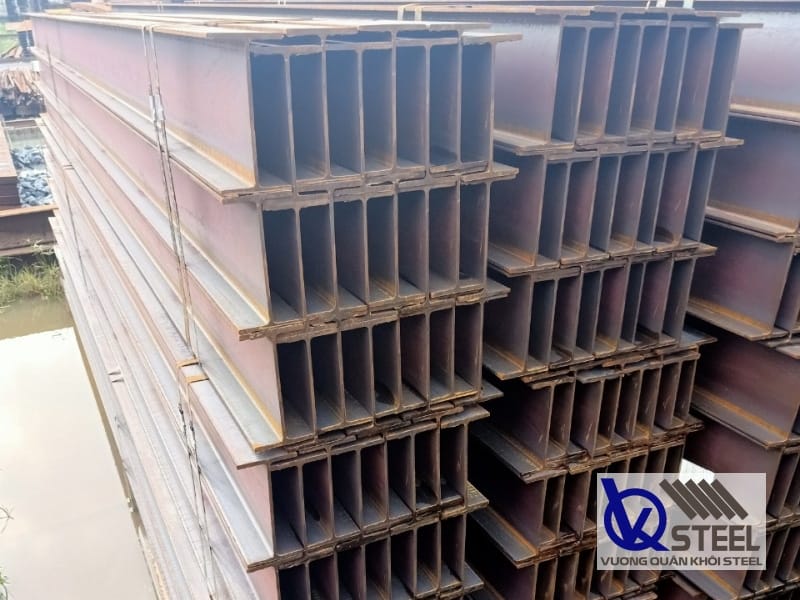 Thép hình I200 có kích thước bụng 200mm, kết cấu chắc chắn, bền bỉ