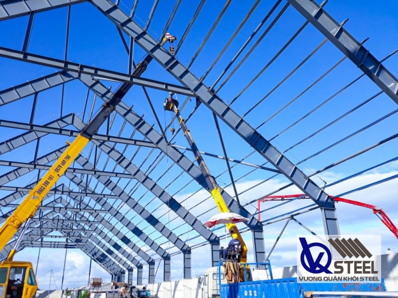 Thép I198 được ứng dụng làm kết cấu khung thép nhà cửa, xưởng sản xuất