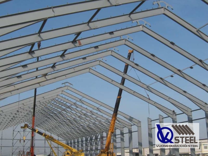 Ứng dụng thép I200 làm kết cấu nhà xưởng sản xuất