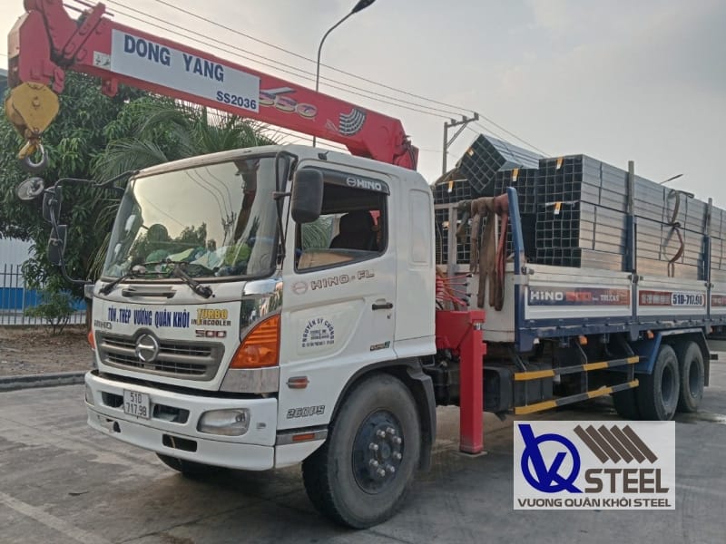 Thép hộp Nam Hưng được phân phối chính hãng tại Đại lý Tôn Thép Vương Quân Khôi