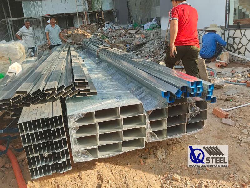 Giao 5 tấn thép hộp mạ kẽm Đức Việt cho công trình xây nhà ở dân dụng tại Đồng Nai