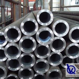 Kích thước dày dặn, tuổi thọ lâu dài hàng chục năm