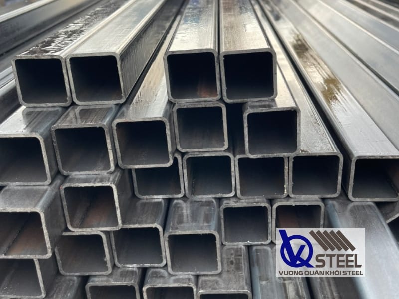Thép hộp 35x35 mạ kẽm có độ bền cao nhờ khả năng chống ăn mòn vượt trội