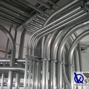 Làm đường ống dẫn nước bằng thép ống phi 49