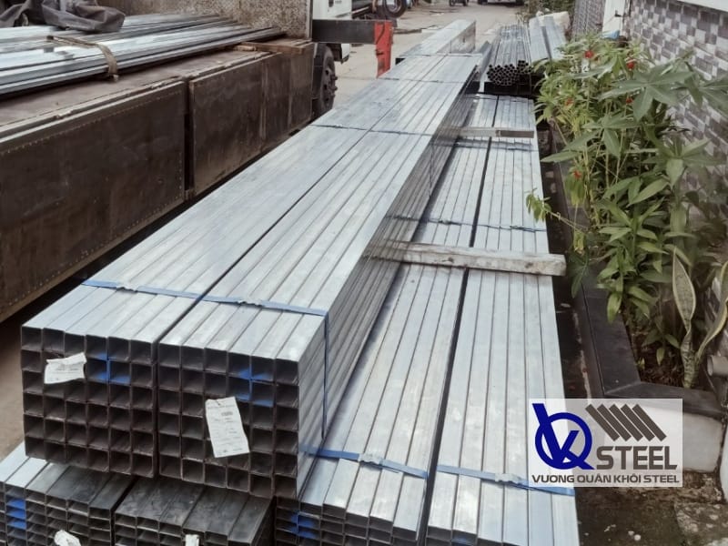 Thép hộp nhúng kẽm nóng có khả năng chống oxy hóa vượt trội, bền bỉ, tuổi thọ cao