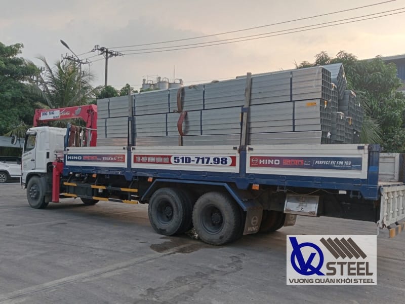 Vương Quân Khôi là địa chỉ bán thép hộp Sunco uy tín, có giao hàng tận nơi