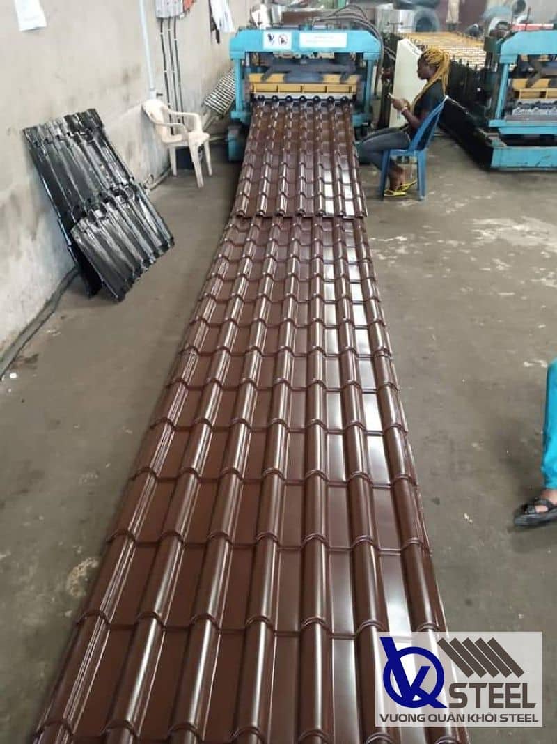 Điều cần quan tâm khi mua tôn màu nâu đất