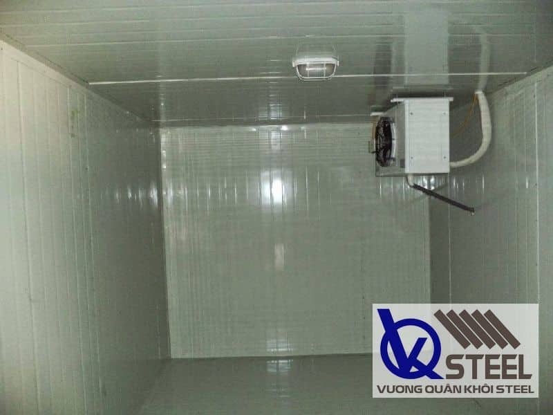 Làm tấm lợp mái nhà kho