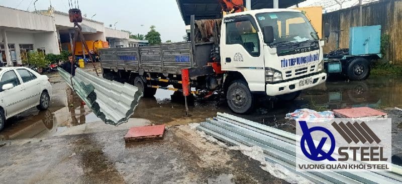 Mua tôn cliplock uy tín tại Vương Quân Khôi