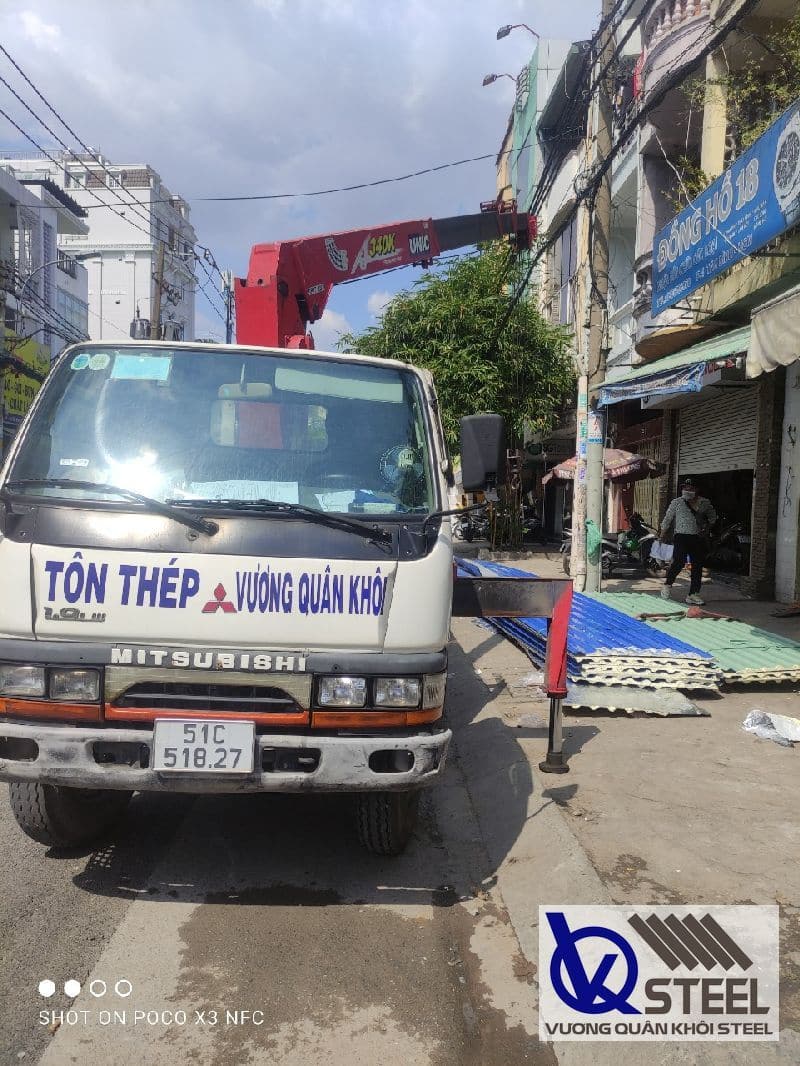 Mua tôn màu chất lượng tại Vương Quân Khôi