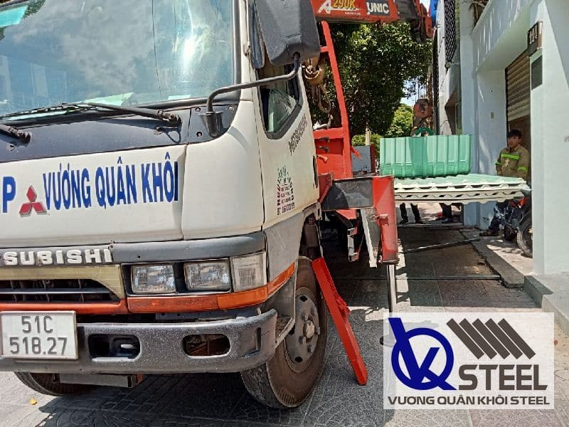 Mua tôn sàn deck uy tín tại Vương Quân Khôi