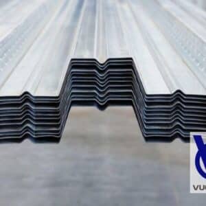 Tôn sàn Deck là loại tôn được thiết kế đặc biệt để đổ bê tông trong quá trình xây dựng
