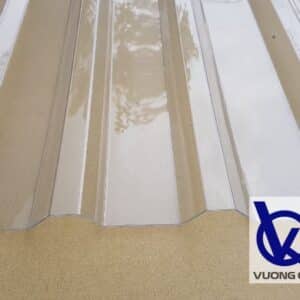 Tôn nhựa 7 sóng vuông lấy sáng