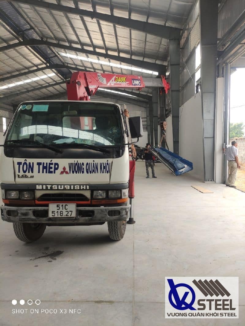 Mua tôn che sân nhà uy tín tại Vương Quân Khôi