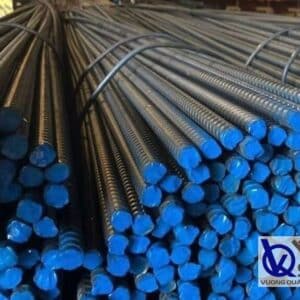 Sắt phi 20 có đường kính cắt ngang là 20mm. Thường có chiều dài 11m7 mỗi cây và được bó lại thành từng bó