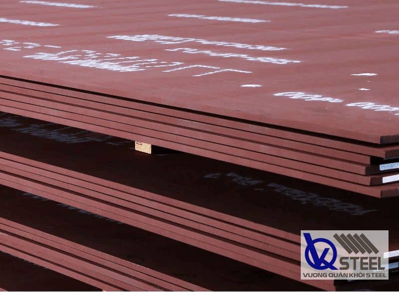 Thép Hardox là một loại thép cường độ cao, nổi tiếng với khả năng chống mài mòn và độ cứng vượt trội