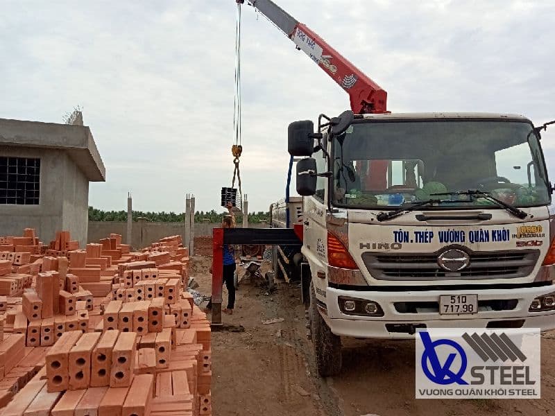 Mua xà gồ C175 chất lượng tại Vương Quân Khôi