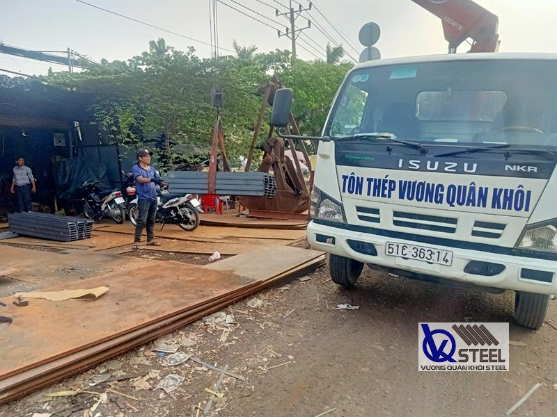 giao 3 tấn thép I100 cắt theo yêu cầu cho Công ty TNHH Cơ khí Hưng Thành tại KCN VSIP 1, Bình Dương