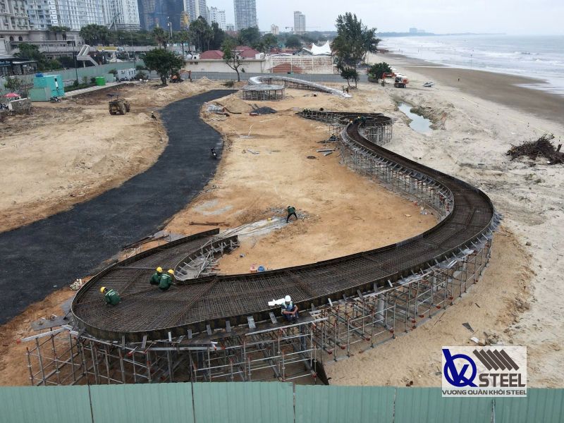 Bãi Sau thành phố Vũng Tàu đang triển khai các công trình để phất triển du lịch nên nhu cầu sử dụng thép hộp mạ kẽm Hòa Phát tăng cao