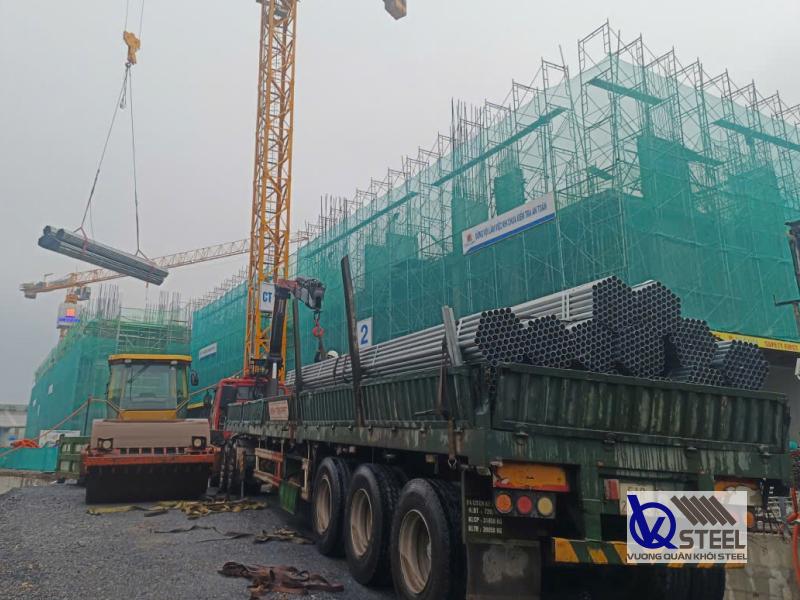 Giá thép ống mạ kẽm Hòa Phát bị ảnh hưởng bởi nhiều yếu tố trong đó có chi phí vận chuyển