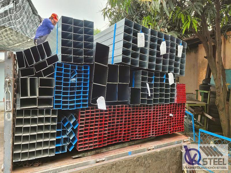 Cung cấp 3 tấn thép hộp đen 25x50 dày 1.2mm và các loại khác làm hàng rào tại khu dân cư Nhà Bè