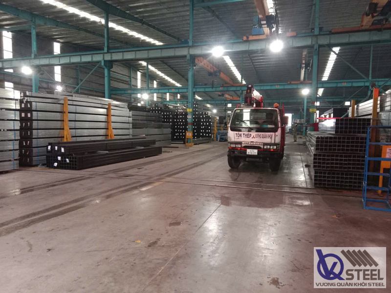 Giao 2,2 tấn thép hộp mạ kẽm Hoa Sen 40x80x1.8mm tại huyện Long Điền