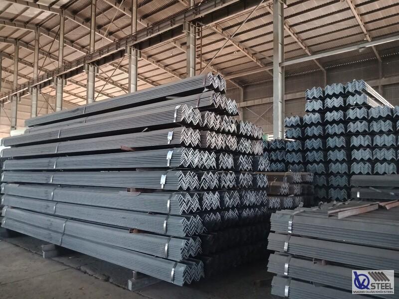 Cung cấp thép V63 thi công mái che kinh doanh tại Bến Cát