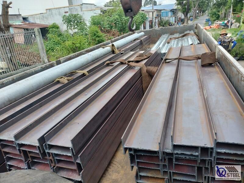 Giao 105 cây thép H200 tại Trần Hưng Đạo, Quận 5, sử dụng cho công trình nâng tầng nhà phố kinh doanh
