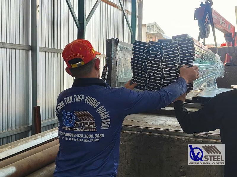 Tôn Thép Vương Quân Khôi là địa chỉ bán thép hộp 20x100 uy tín, giao tận nơi nhanh chóng