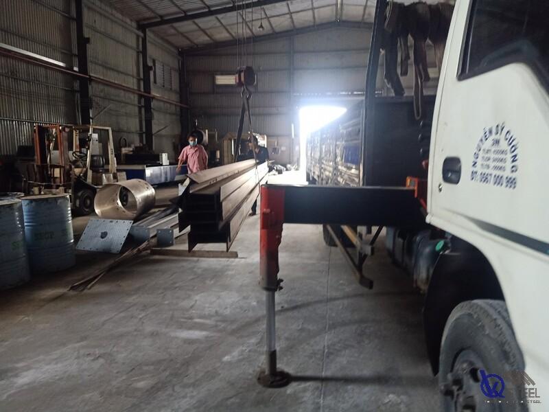Cung cấp 38 cây thép I250 Posco cho dự án nâng tầng mặt bằng thương mại tại đường Hồng Bàng, Quận 5.