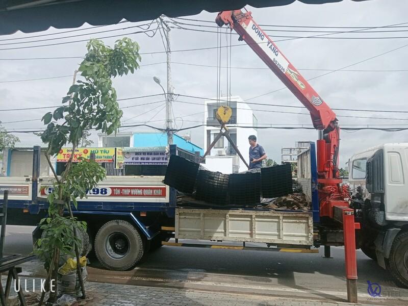 Cung cấp thép hộp đen 30x60x1.8mm cho công trình cải tạo nhà phố trên đường Tô Hiến Thành